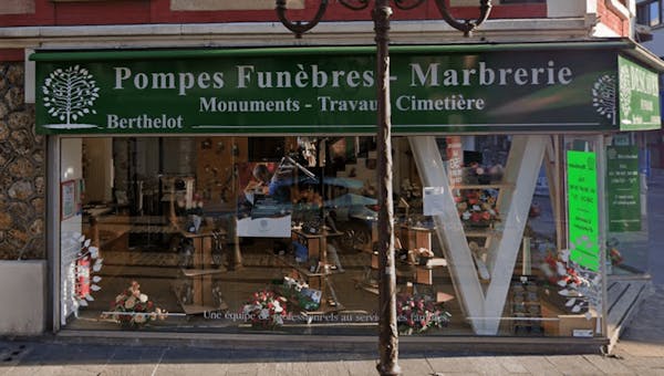 Photographie de la Pompes Funèbres Marbrerie Descaves de Poissy