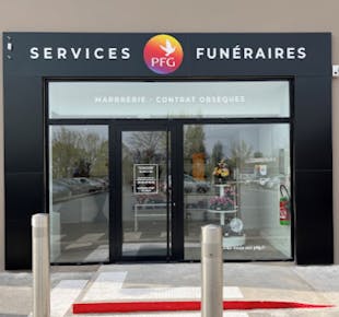 `photo de l'établissement de ${name}`