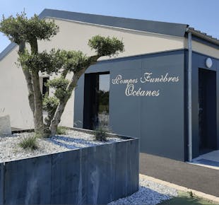 `photo de l'établissement de ${name}`