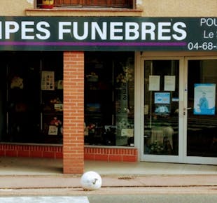 `photo de l'établissement de ${name}`