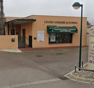 `photo de l'établissement de ${name}`