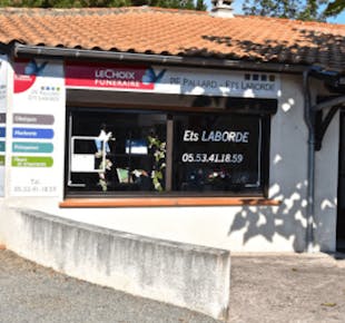 `photo de l'établissement de ${name}`