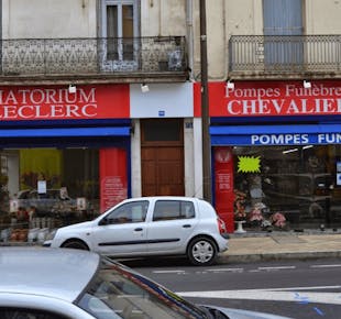 `photo de l'établissement de ${name}`