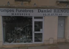 Devanture de Pompes Funèbres Daniel Renouf