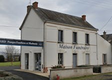 Devanture de Pompes Funèbres et Marbrerie Blanchard - Dignité Funéraire