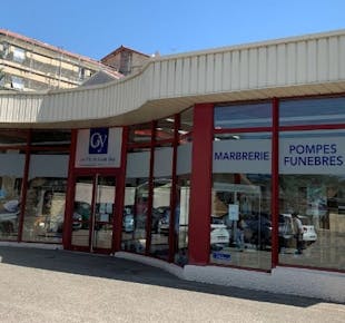 `photo de l'établissement de ${name}`