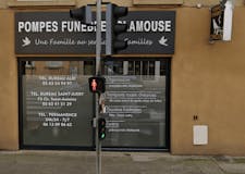 Devanture de Pompes funèbres Clamouse