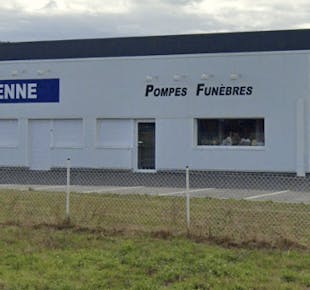 `photo de l'établissement de ${name}`