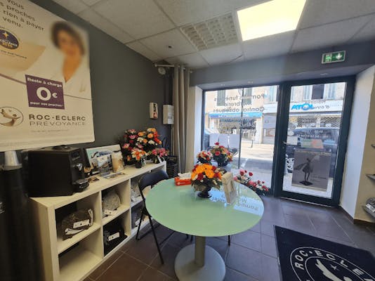 Photographie de la Pompes Funèbres Roc-Eclerc de Six-Fours-les-Plages