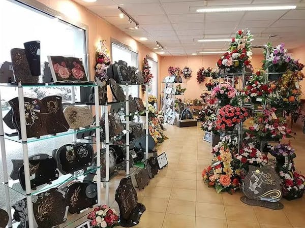 Photographie de Avallonaise Espace Funéraire de Sauvigny-le-Bois