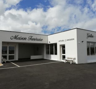 `photo de l'établissement de ${name}`