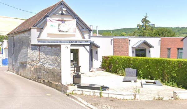 Photographie Pompes Funèbres et Marbrerie Courtat de Joigny