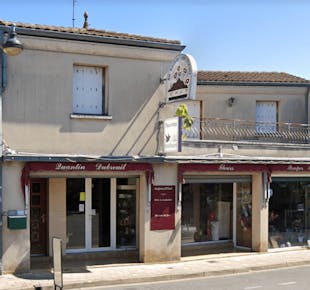 `photo de l'établissement de ${name}`