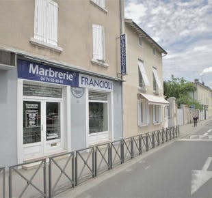 `photo de l'établissement de ${name}`