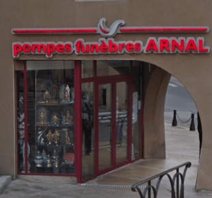 `photo de l'établissement de ${name}`
