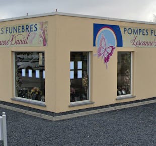 `photo de l'établissement de ${name}`