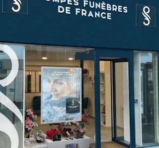 `photo de l'établissement de ${name}`