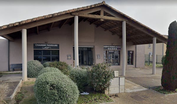 Photographie Pompes Funèbres Magali de Beaucaire