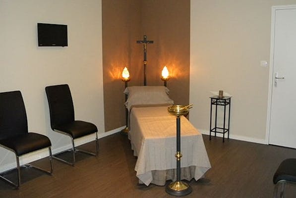 Photographie Pompes Funèbres Leneveu de Créances