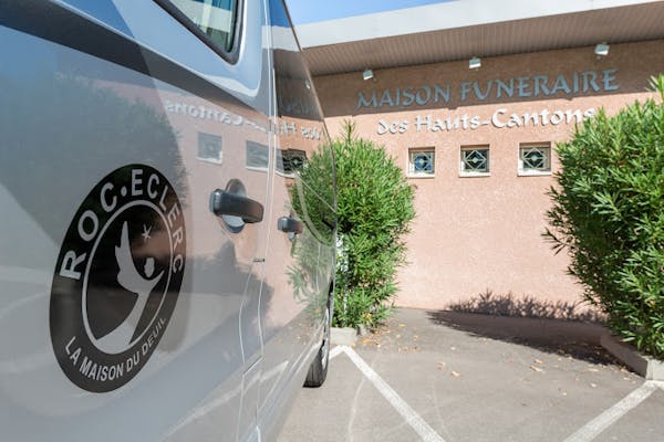 Photographie de la Pompes funèbres Roc-Eclerc de Villemagne-l'Argentière
