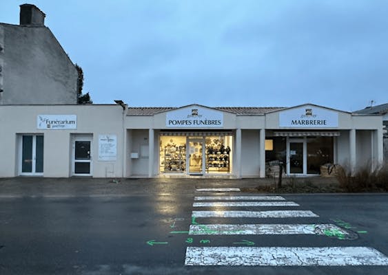 Photographie de Pompes Funèbres Geoffroy de Chef-Boutonne