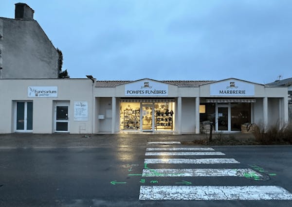 Photographie de Pompes Funèbres Geoffroy de Chef-Boutonne