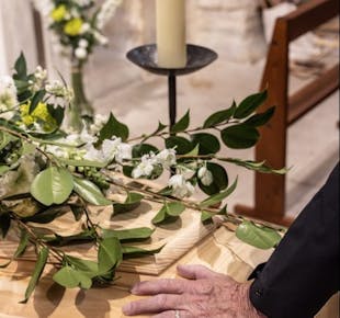 `photo de l'établissement de ${name}`