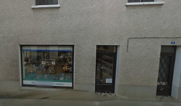 Photographie Pompes Funèbres Echaubard Croizet Eliane de Paulhaguet