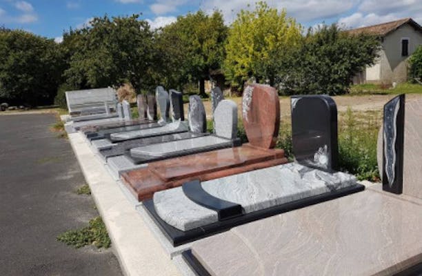 Photographie Pompes Funèbre Marbrerie TURANI de Saint-André-du-Bois