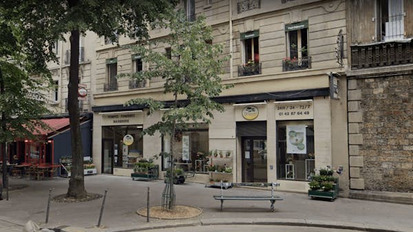 Photographie de Pompes Funèbres Marbrerie Poulain et Fils