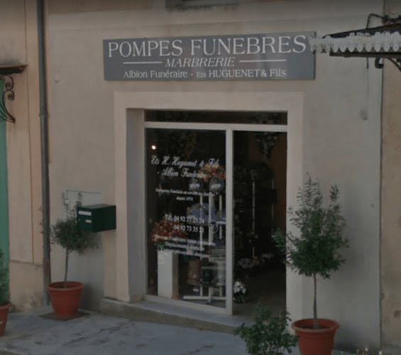 Photographie Pompes Funèbres Ets HUGUENET & Fils de Banon