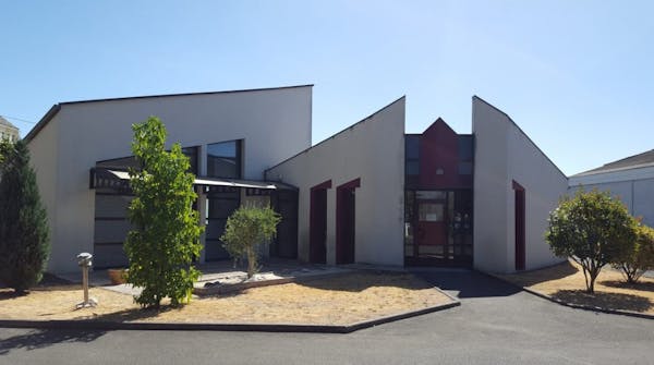 Photographie funérarium de  Pompes Funèbres Guez d' Angers