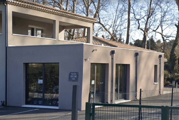 Photographie Pompes Funèbres BOURELIER MAGALI & Chambre funéraire Châteaurenard