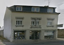 Devanture de Pompes Funèbres et Marbrerie Michel Corbel -Dignité Funéraire