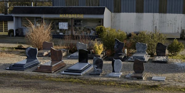 Photographie de la Pompes Funèbres et Marbrerie Mollet