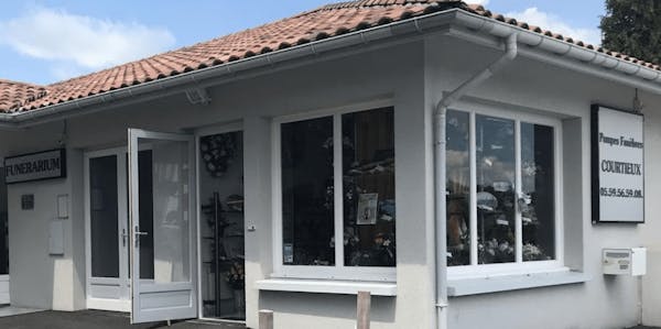 Photographie de la Pompes Funèbres Courtieux