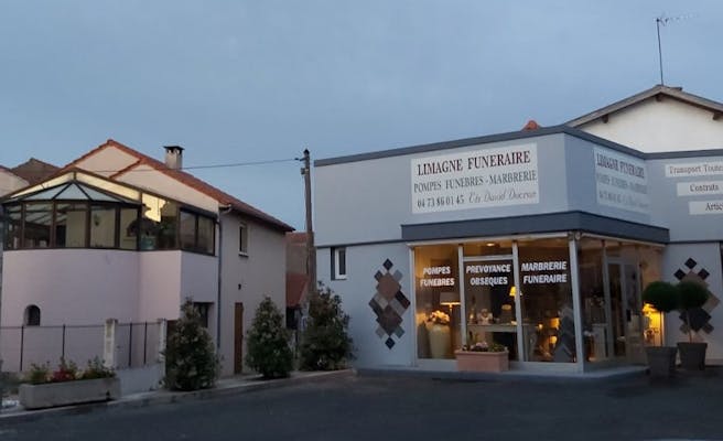 Photographie Pompes Funèbres Marbrerie DUCRON de Lezoux