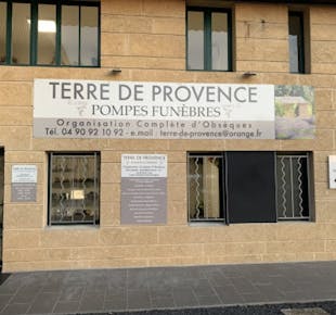 `photo de l'établissement de ${name}`