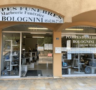 `photo de l'établissement de ${name}`