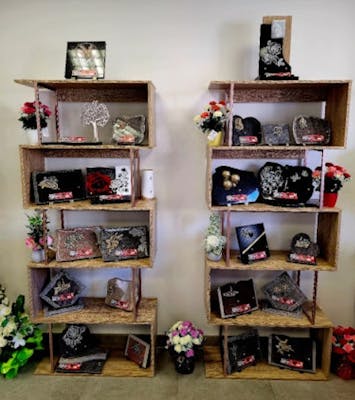 Photographie de la Pompes Funèbres et Marbrerie Maison Polizzi de Saint-Martin-de-Crau