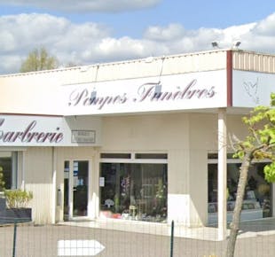 `photo de l'établissement de ${name}`