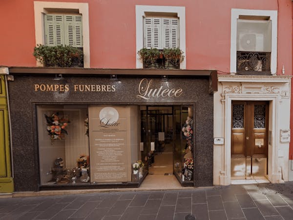 Photographie de la Pompes Funèbres Lutèce