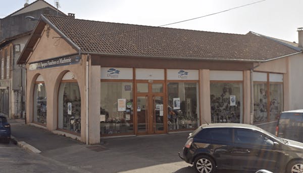 Photographie Pompes Funèbres et Marbrerie Carmona de Saint-Marcellin