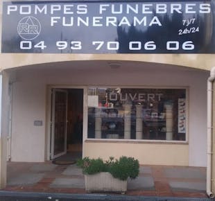 `photo de l'établissement de ${name}`
