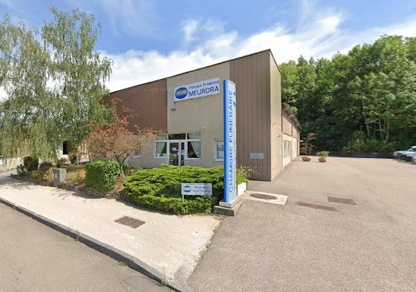 Photographie de la Pompes Funèbres Meurdra de Saint-Apollinaire
