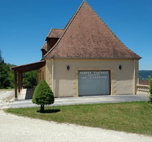 `photo de l'établissement de ${name}`