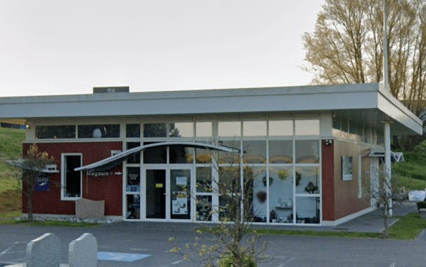 Photographie de la Pompes Funèbres - Marbrerie Leleu de Campigneulles-les-Petites