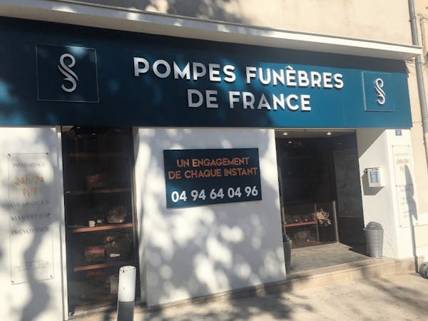 Photographie de la Pompes Funèbres de France de Beausset