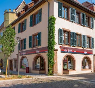 `photo de l'établissement de ${name}`