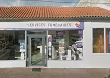 Devanture de Pompes Funèbres Générales
